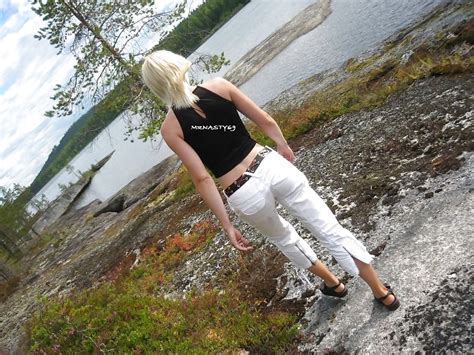 Wife Getting Naked In The Lake Porn Pictures XXX Photos Sex Images PICTOA