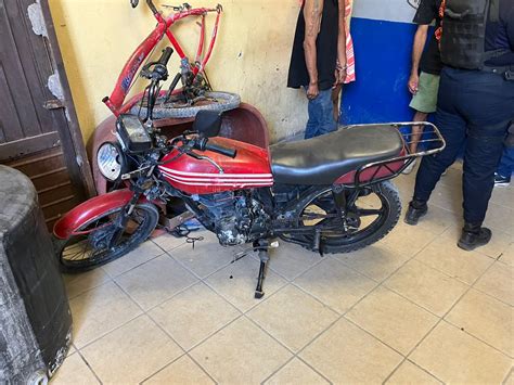 Policía Municipal recupera motocicleta con reporte de robo