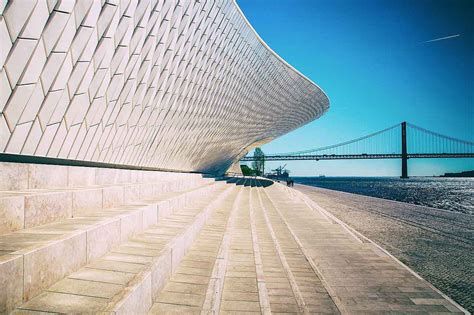 Lisbon MAAT, Museum of Art, Architecture and Technology. Info, schedules