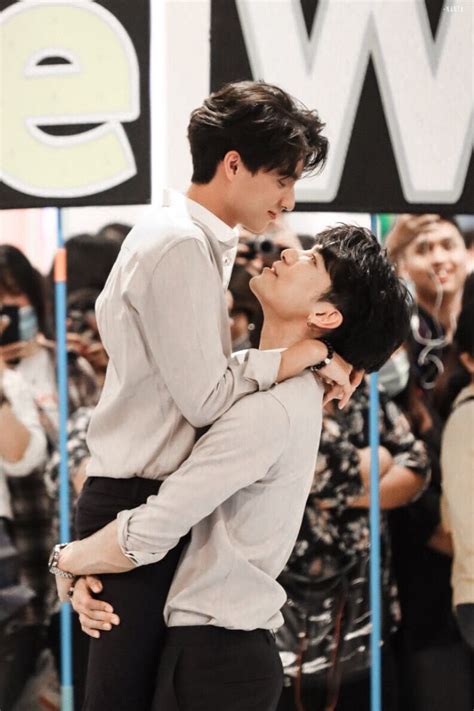 Meegulf Cute Gay Couples Couple Poses Reference Cute Gay