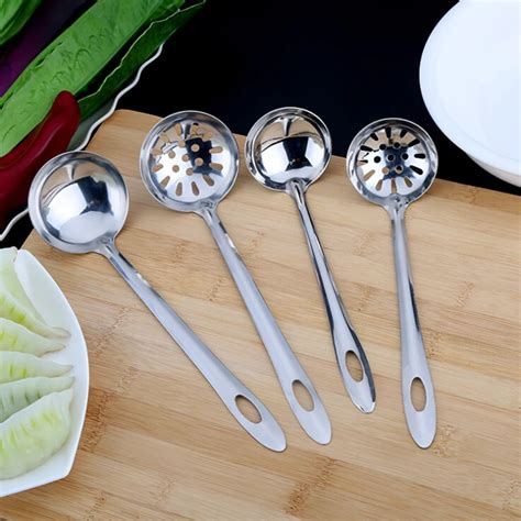 Stainless Steel Colander Soup Spoon Long Handle Strainer Skimmer Porridge Spoon For Cooking