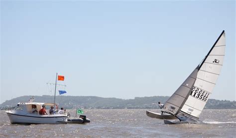 Regatas de aniversário Surpresa na classe Hobie Cat Clube dos