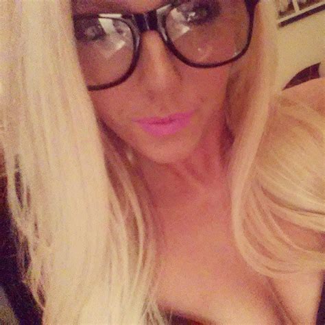 Fresh Off Work And Ready To Relax Porn Pic