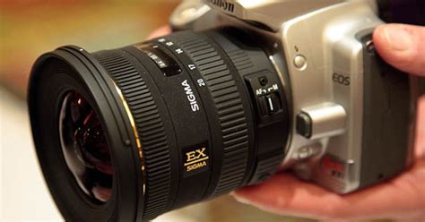 Sigma expands image-stabilized lens range - CNET