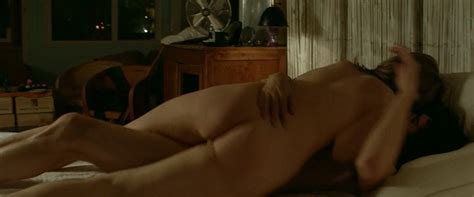 Nude Video Celebs Sanne Langelaar Nude Sophie Vroegop Nude Alles Is Familie 2012