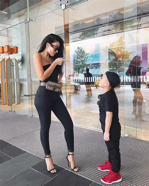 Cựu hot girl đình đám Meo Meo gia nhập thị trường làm Vlogger có cả sự góp mặt của ông xã Việt kiều