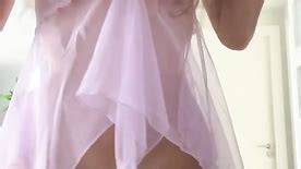 Queen Livia Naked Showing Her Shaved Pussy Cnn Amador