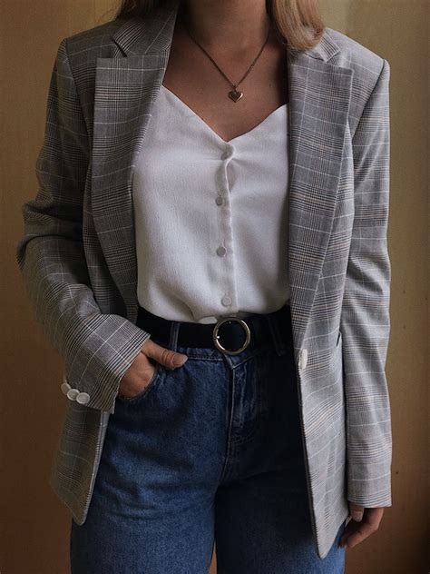 Лук в школу 2020 | Outfits, Fashion, Long sleeve blouse