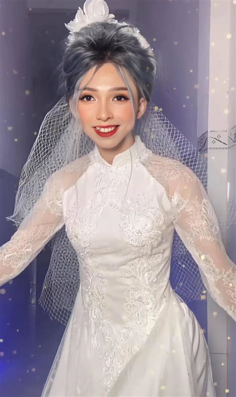 Hot Tiktoker V Th Nh C Ng Khai Danh T Nh Ch Ng Trong Ng Y C I Kh N Gi B T Ng A V Qu