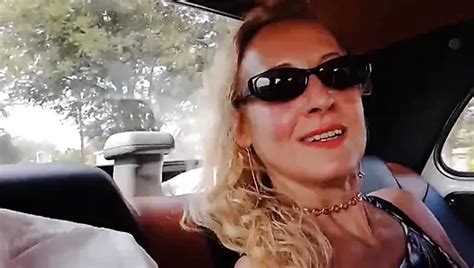 Amateur Blonde Reife Ehefrau Genie T Halbnackten Sex Xhamster