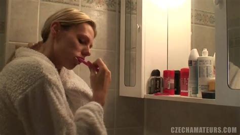 CzechAmateurs Perfect Busty Blonde