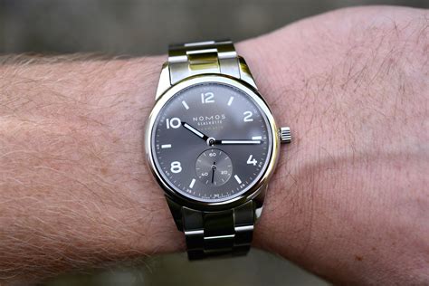 Шесть безупречно стильных бюджетных часов для приключений — Статьи и ...