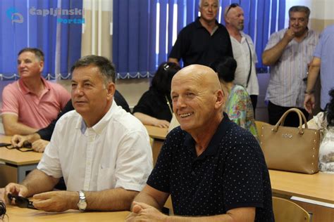 FOTO Smijeh zabava i suze radosnice obilježile 40 godišnjicu mature čapljinskih