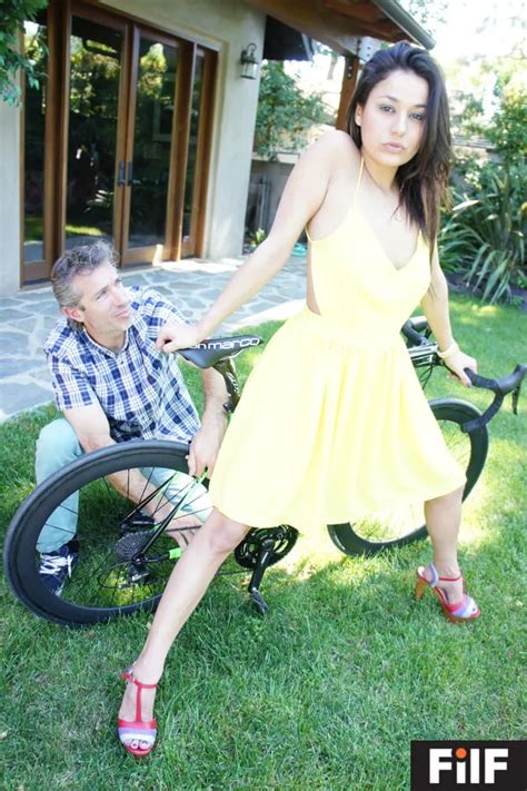 Horny Housewife Gigi Loren Takes On The French Stranger 49 Nude Pics XHamster