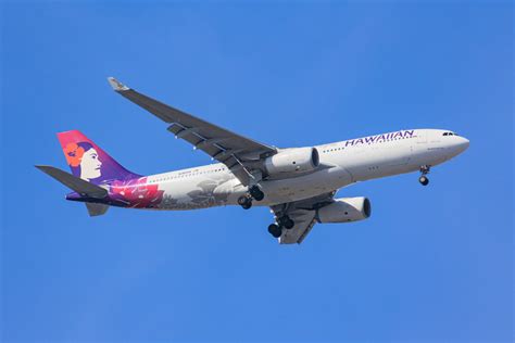 hawaiian airlines soars   top  exciting technological