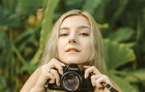 Обои Canon face Porn Star Blonde Hair green light Porn Actress Porn Model Pretty Baby на