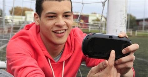 Game Playstation Vita Midnight Launch Plans Announced