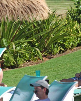 Hayden Panettiere Showing Off Her Ass In Sky Blue Bikini At The Beach In Hawaii Porn Pictures