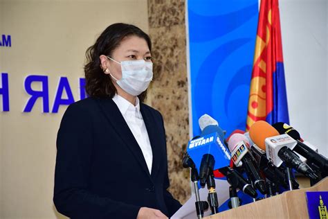 Б.Янжмаа: АНУ-д N95 амны хаалтыг ариутган, дахин хэрэглэх боломжийг ...