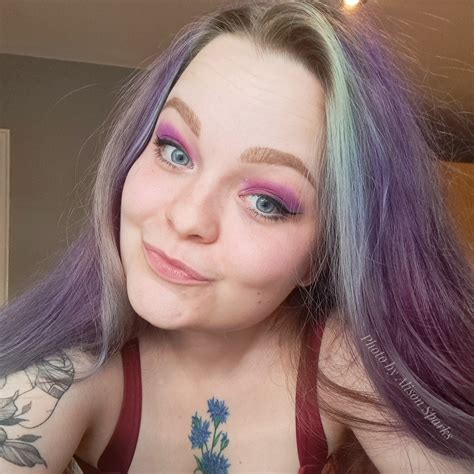 Itsalisonsparks S Profile Page Porn Vids Pics More Manyvids Manyvids