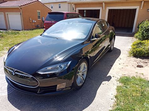 2015 Tesla Model S 70d Find My Electric