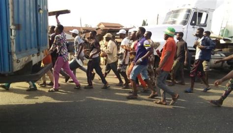 Fuel Naira Scarcity Protesters Barricade Ore Benin Road Independent