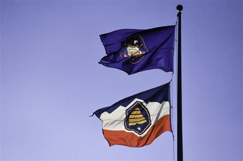 Its Official Utahs New Flag Takes Its Place • Utah News Dispatch