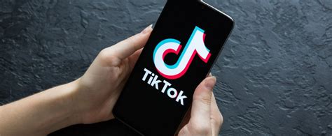 Sfida Mortale Su Tiktok Un 13enne è Morto Dopo Aver Ingerito Farmaci