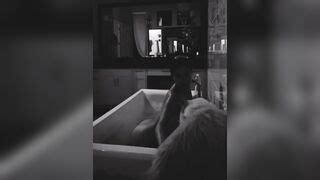 Mira Nowhere Full Nude Bath Thothub