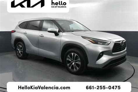 Used 2022 Toyota Highlander For Sale Near Me Pg 2 Edmunds