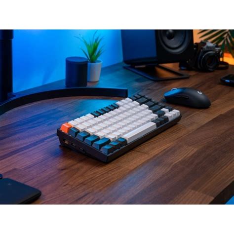 Jual Keychron K Hot Swappable Blue Switch White Backlight Plastic Frame Shopee Indonesia