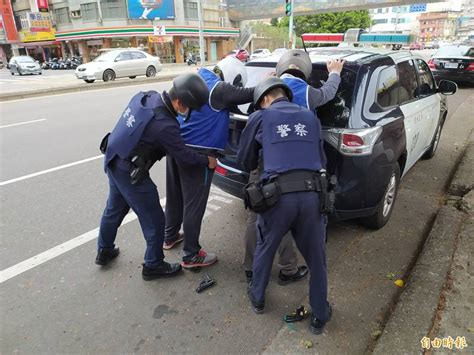 超逼真！農會遭搶民眾側目 警：防搶演練啦！ 社會 自由時報電子報