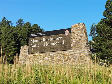 Mount Rushmore Sign Presidential Horizontal Memorial Photo Background