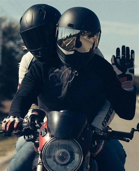 Pin De Danny En Biker Couples Motos Tumblr Motos Parejas Amor De