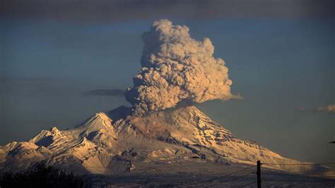 Shiveluch Volcanic Erupts In Kamchatka Russia S Far East 11 04 2023