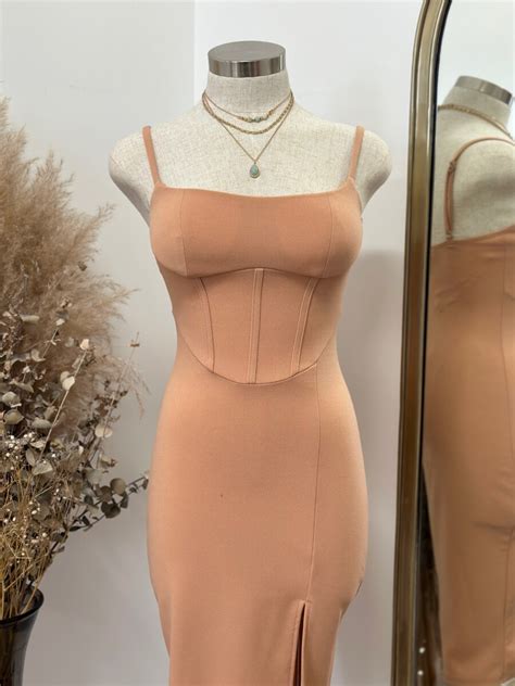 Kasie Bodycon Midi Dress Nude Ale Accessories