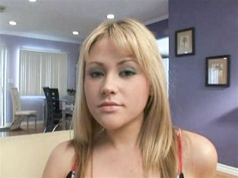 Sindee Jennings Gets Her Pussy Fucked By A Black Dude Black Market