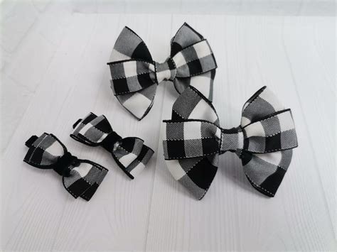 Чорно білі бантики на резинках та заколках,банти в школу — цена 50 грн ...