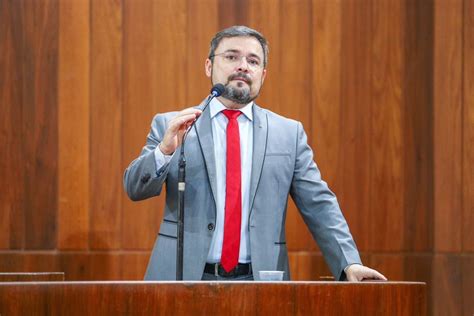 Candidatos a prefeito de Teresina declaram orientação sexual menos