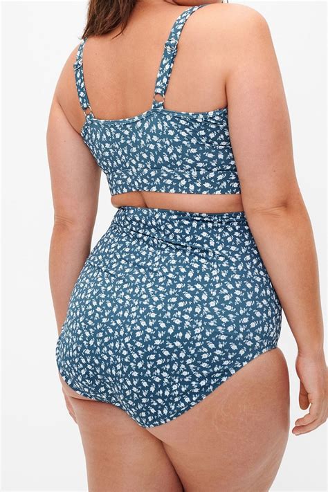 Plus Size Floral Print With Frill Details Elegant Bikini Top Meet Curve Meet Curve