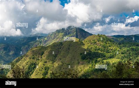 Sri Lanka Mountains Stock Photo - Alamy