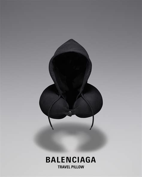 Balenciaga Objects The Femin