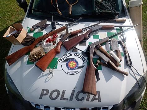 Pm Ambiental Apreende Armas De Fogo E Det M Sete Pessoas Suspeitas