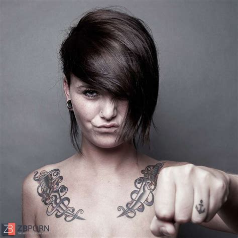 MoRe Inked Dame Hotness BD ZB Porn