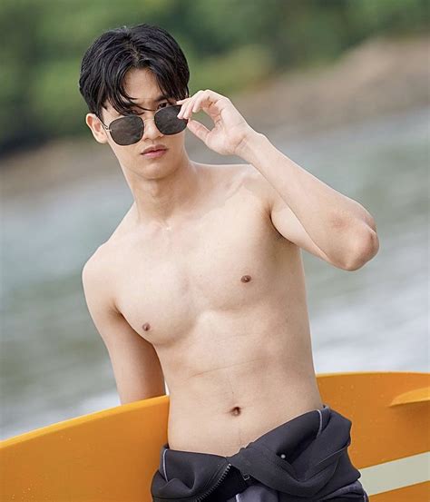 Tawanchapter On Twitter Hes Hot And He Fvcking Knows It