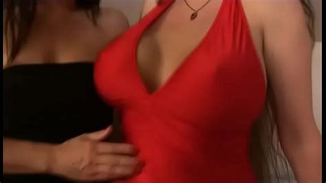Vidéos gros seins lesbiennes mature XVIDEOS