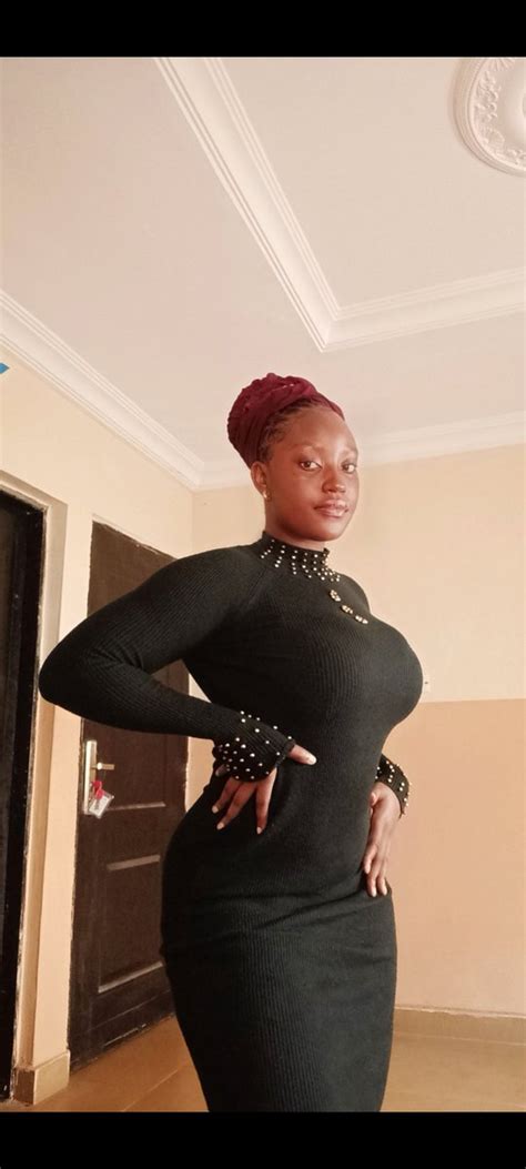 Hot Ice On Twitter Rt Zainab Ayoo Straight From Camera Roll