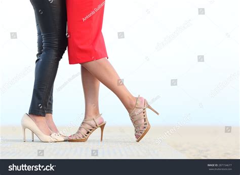 Side View Couple Lesbian Women Legs Foto De Stock Editar Ahora