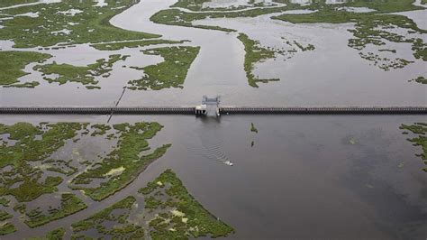 How New Orleans handled Hurricane Ida after post-Katrina changes - ABC News