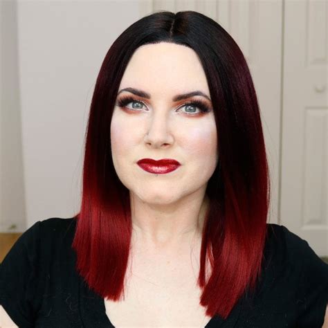 Urban Decay Naked Heat Look A Pretty Look For Hooded Eyes